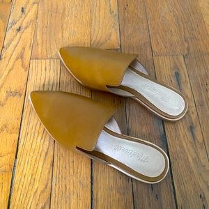 Madewell “The Gemma Mule in Leather”